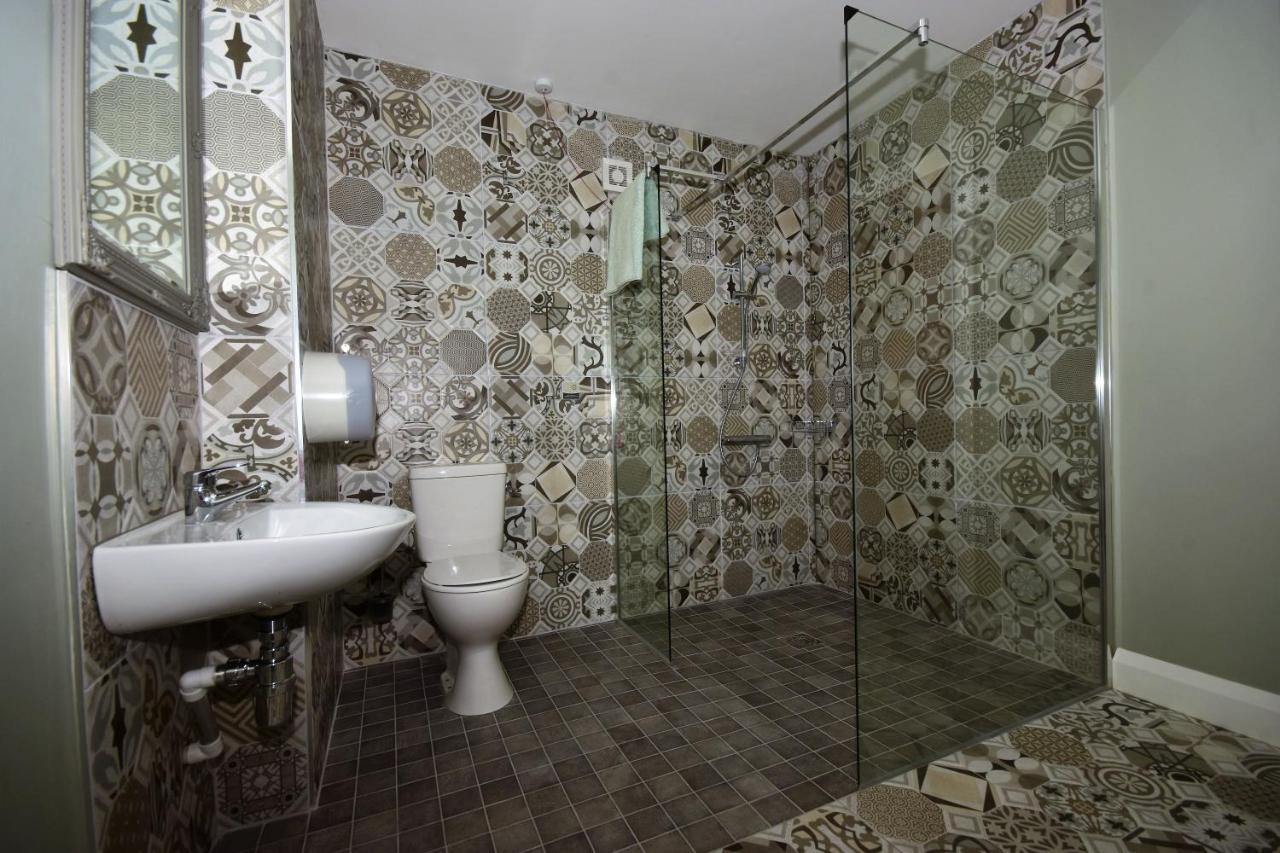Lanigan'S Accommodation Kilkenny Bagian luar foto